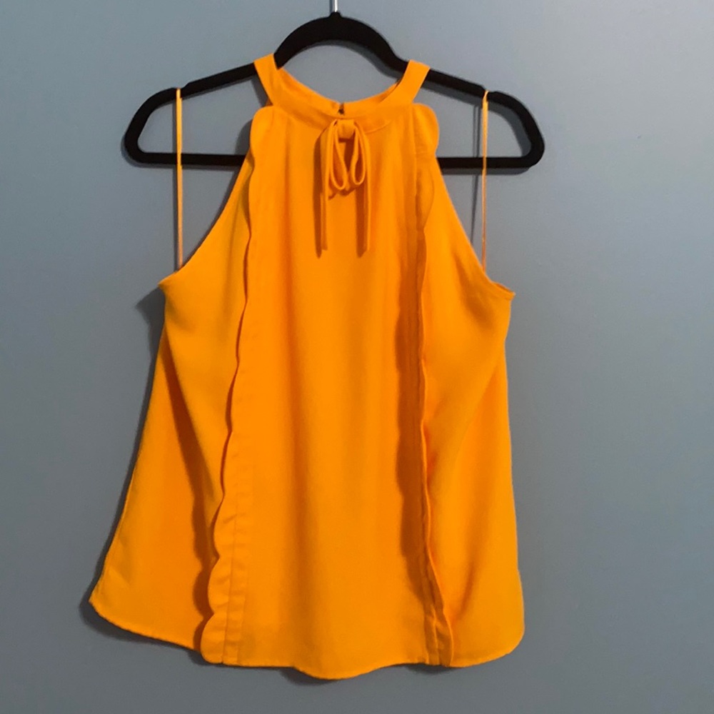 ☘️ 3/$30 Victoria Beckham Marigold Scallop Trim Halter Sz XL